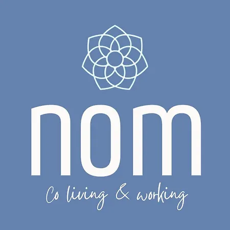 Nomad Co Living Space Διαμέρισμα *