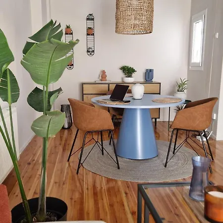 Nomad Co Living Space Διαμέρισμα